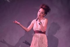 林憶蓮夜已深是什么歌