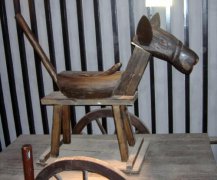 古代刑具木馬是干嘛的