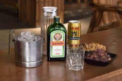 野格加紅牛容易醉嗎，野格后勁大，切記不要多喝