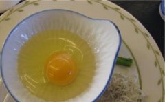 生雞蛋可以吃嗎？生雞蛋可以起到潤喉的作用