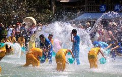 哪個民族有潑水節(jié)