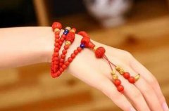 女人佩戴朱砂的禁忌