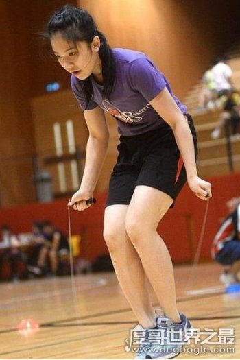 一分鐘雙腳同時(shí)跳繩世界紀(jì)錄,1分鐘332次/30秒162次