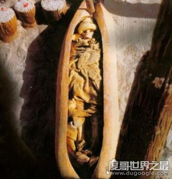 樓蘭美女容貌復原圖，千年女尸臉上露出神秘會心的微笑