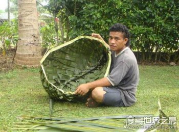 世界上最強壯的民族,薩摩亞人虎背熊腰擅長摔跤