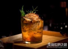 朗姆酒怎么喝，加冰塊可以說是最經典的喝法