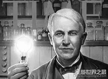 愛迪生發明電燈的故事，試驗了1600次發明了燈泡