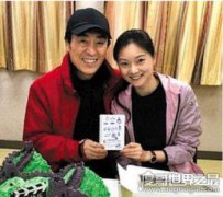 張藝謀妻子陳婷個人資料，陳婷的出身于普通工人家庭