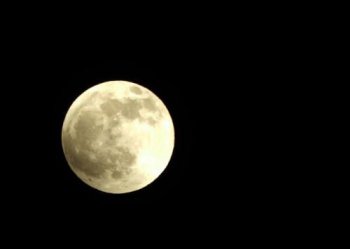 紅色的月亮是什么征兆