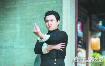 沈騰年輕時帥氣照片欣賞，20歲的他眉宇間都是英氣