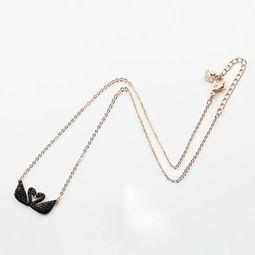 送女孩黑天鵝項鏈寓意