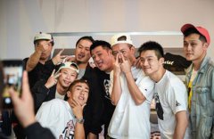 aj為什么那么火，和知名潮人、明星的合作限量發售的“饑餓營銷”