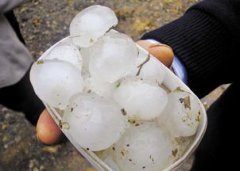 冰雹的形成過程,由地面上升和凝結的空氣形成