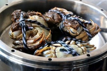 大閘蟹需要蒸多久才熟，要蒸20分鐘左右