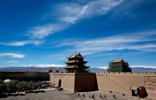 天下第一雄關之稱的是什么地方，嘉峪關位于甘肅省河西走廊的西端