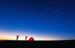富饒的西沙群島小練筆,藍藍的天空沒有一片白云