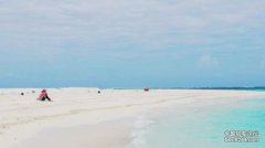 富饒的西沙群島課文,一帶海水五光十色瑰麗無比