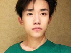 大帥哥的標準長相特點，唇薄劍眉雙眼皮高鼻梁