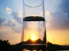 斷眉的女人命運(yùn)，愛惹是非、虛榮心強(qiáng)