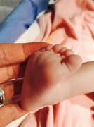 李小萌生孩子了嗎,李小萌生孩子了