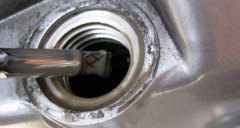 氣泵加什么油，用摩托車機油或者汽車機油都可以