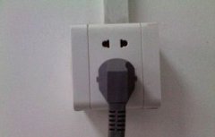 海爾滾筒洗衣機怎么使用，一定要將蓋子蓋好