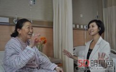 演員蘇巖的母親是誰(shuí)，據(jù)說(shuō)是張少華