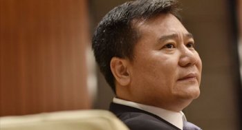 王健林幕后老板是誰,幕后老板是張近東