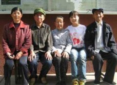 王二妮第一任老公是誰，第一任也是現(xiàn)任老公名叫李飛