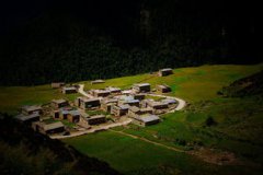 稻城亞丁在哪個省哪個市，位于四川省甘孜州境內