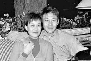 那英第一任老公是誰，那英和高峰未婚生子