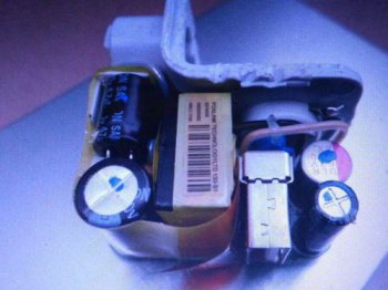 充電器滋滋響會(huì)爆炸嗎,充電頭滋滋是充電頭變壓器鐵芯未安裝