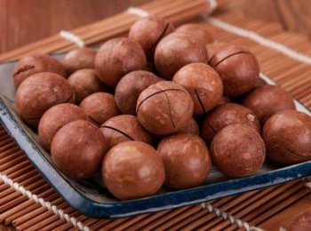 夏威夷果多少錢一斤，一般都是三十六塊錢以上一斤