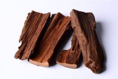 卡賓達樹皮怎么用，每次使用0.5至1克可以煮一杯水