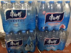 一瓶礦泉水多少毫升,一般容量為550毫升