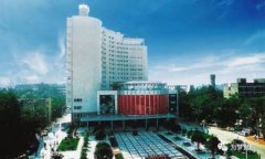 周圣鋼琴家的資料,2013年畢業于四川音樂學院