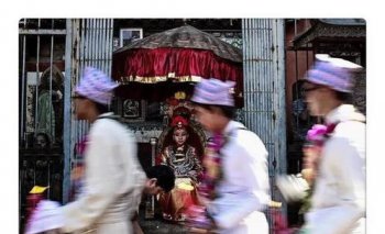 尼泊爾最漂亮的庫瑪麗,活女神的挑選是十分嚴格的