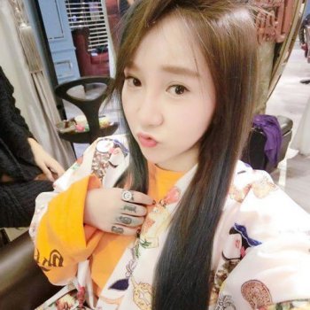 快手大美是怎么火的，劉大美人有自己的公司還有自己的團隊