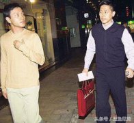 張國榮的男友唐鶴德,兩個人是彼此的忠貞伴侶