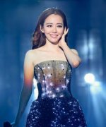 張靚穎什么時候離的婚,“超女”出道的張靚穎2018年8月27日離的婚