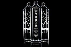 最貴的礦泉水,比佛利山莊90H20，售價(jià)68萬人民幣