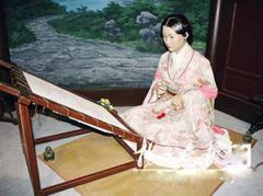 凌惠平是誰,關(guān)于其是誰的猜測一直撲朔迷離