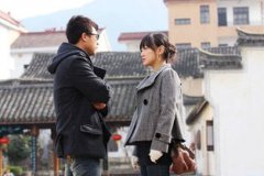 杜淳能看上薛佳凝嗎，是否看得上薛佳凝不得而知