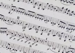 簡譜和五線譜區別，簡譜適合聲樂五線譜適合西洋樂器