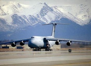 美國最大的運輸機，C5運輸機全稱是C-5“銀河”運輸機