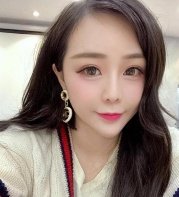 辛有志和初瑞雪的關(guān)系,他倆當初是因為做生意才認識