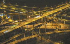 重慶最復(fù)雜的立交橋，其實就是重慶黃桷灣立交橋