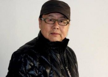 馬德華死了嗎,中學時馬德華就進了民族學院附中