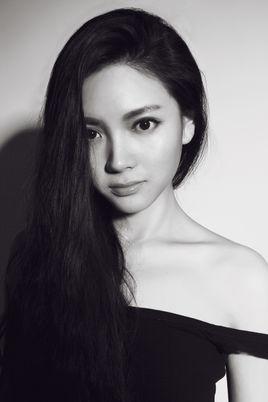 高偉光的老婆楊吟吟，1983年出生于黑龍江雞西