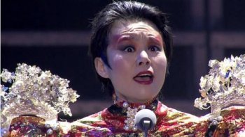 龔琳娜的忐忑，這首歌被譽為“神人神曲”